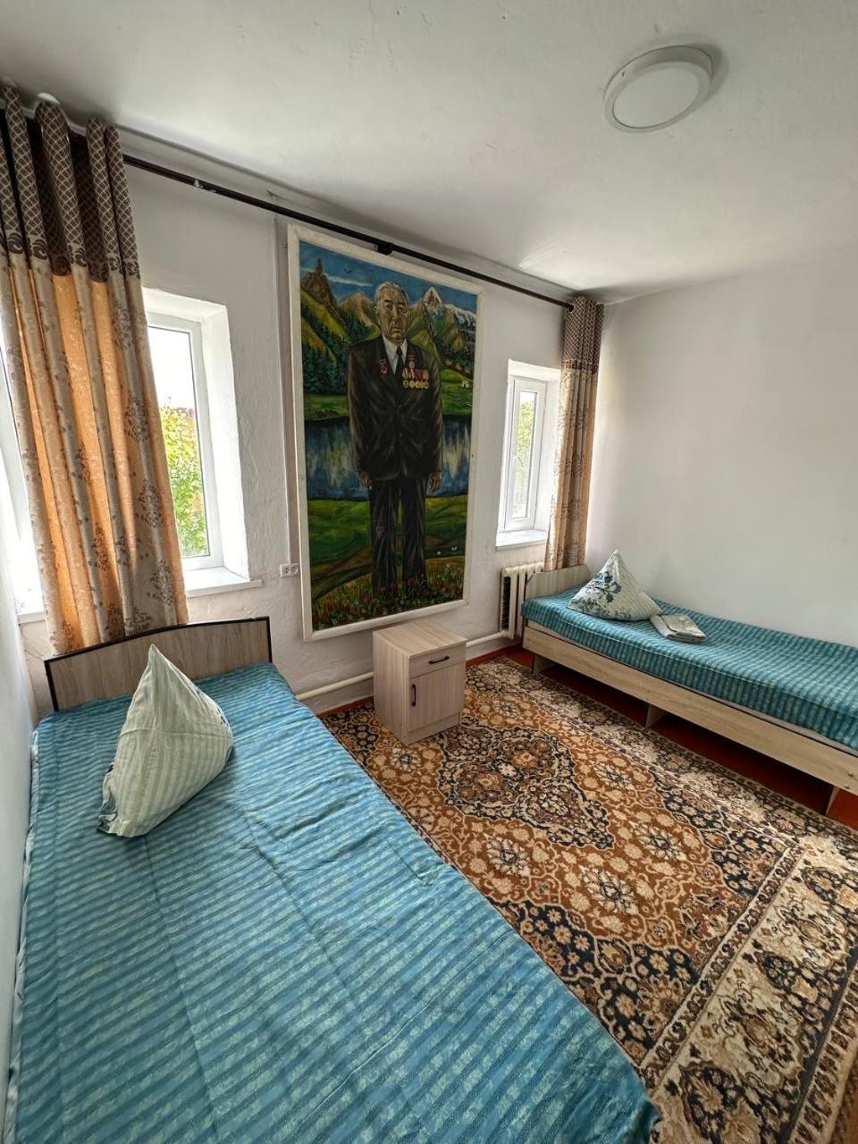 Nomad Guest House Kochkor Ngoại thất bức ảnh